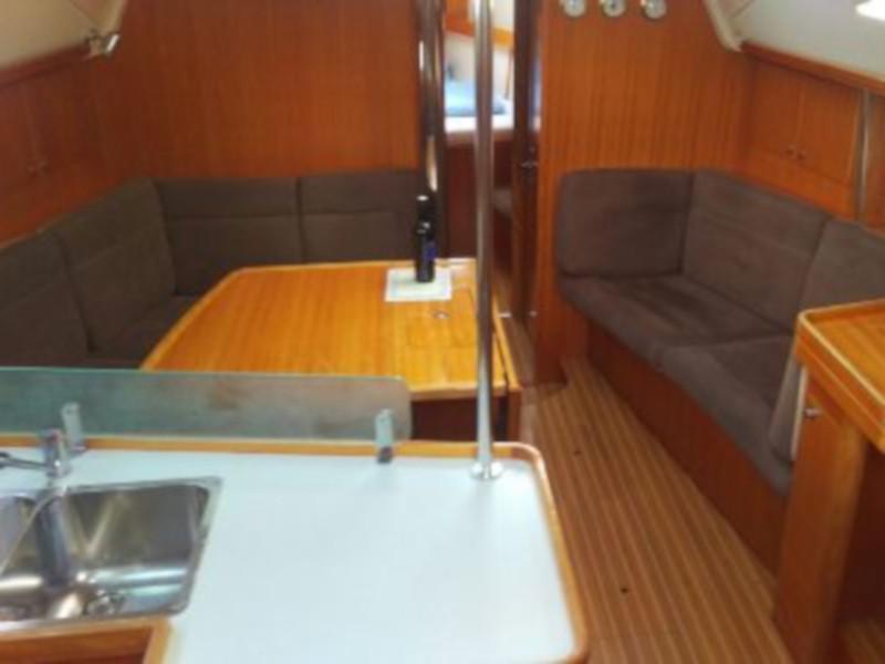 Book yachts online - sailboat - Elan 434 - Salima - rent