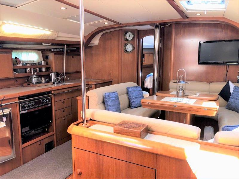 Book yachts online - sailboat - Sun Odyssey 49 - Amazonite  - rent