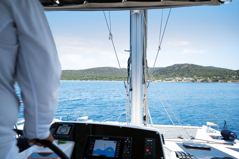 Book yachts online - catamaran - Nautitech 46 Fly - Exhibit A (AC -- Gen --Watermaker) - rent