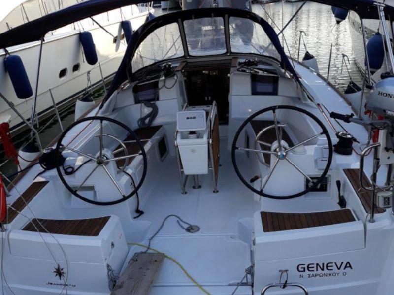 Book yachts online - sailboat - Sun Odyssey 389 - Geneva - rent