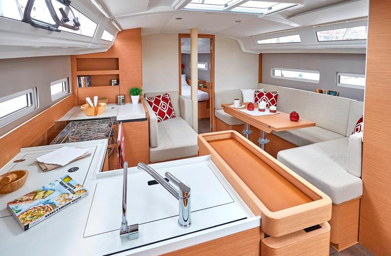 Book yachts online - sailboat - Sun Odyssey 410 - Aloha - rent