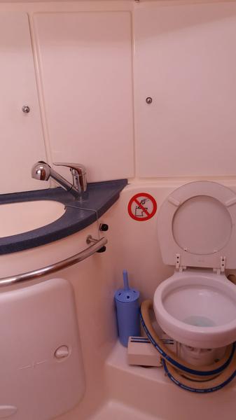 Book yachts online - sailboat - Bavaria 46 - Cruiser refit 2022 - rent