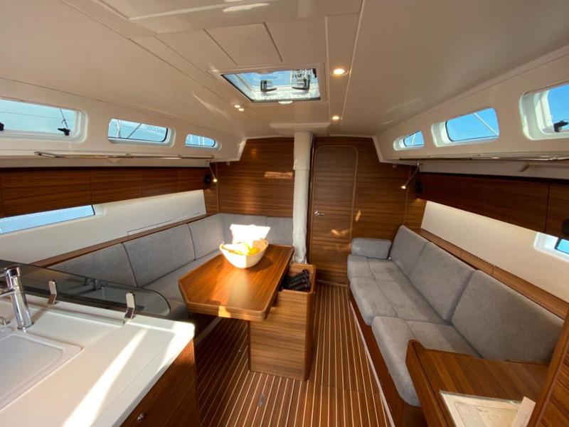 Book yachts online - sailboat - Xp 44 - FILIP - rent