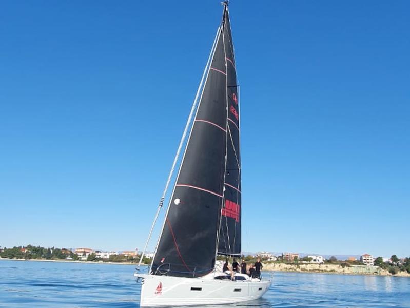 Book yachts online - sailboat - Xp 44 - FILIP - rent