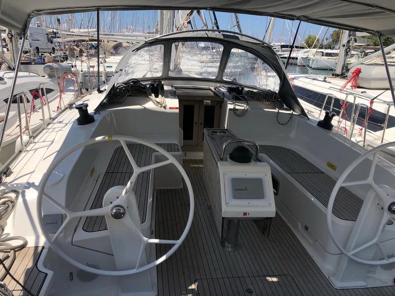 Book yachts online - sailboat - Bavaria 46 Cruiser - Charm - rent