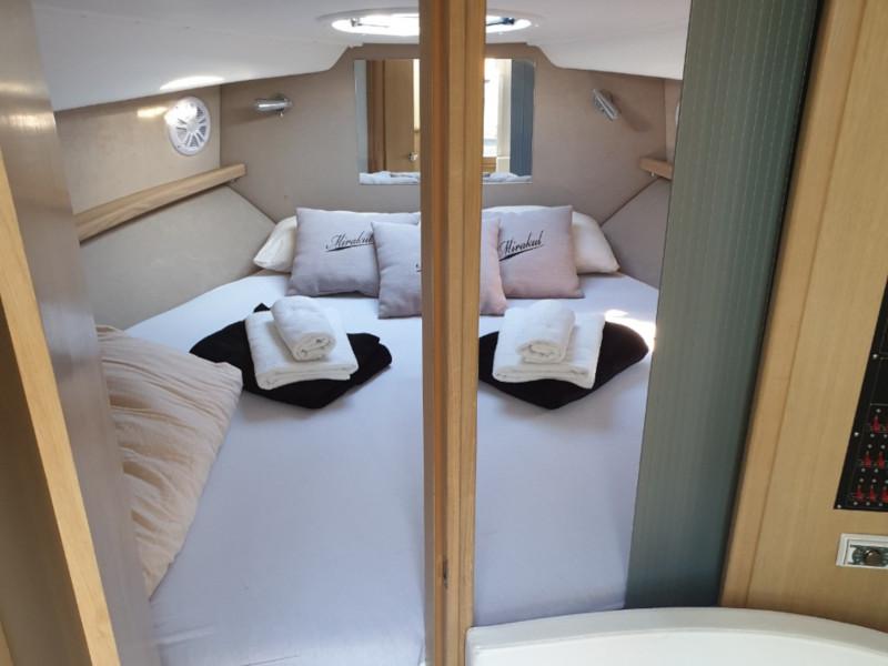 Book yachts online - motorboat - Mirakul 30 - MAX  2 - rent