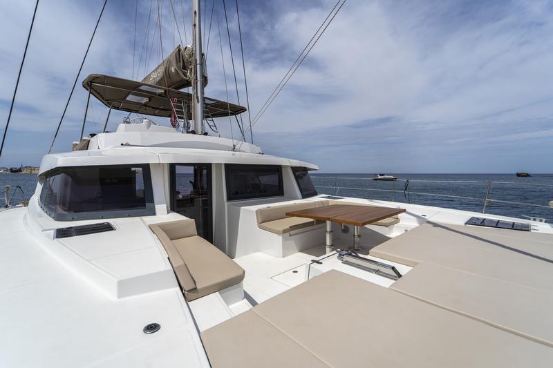 Book yachts online - catamaran - Bali 5.4. - Elena - rent