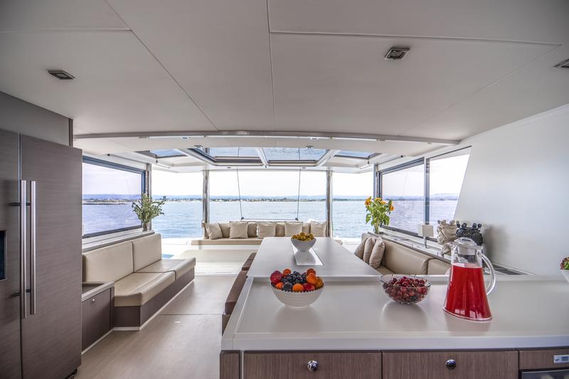 Book yachts online - catamaran - Bali 5.4. - Elena - rent