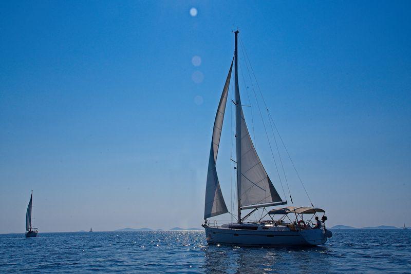 Book yachts online - sailboat - Bavaria Cruiser 41 - MH 66 - rent