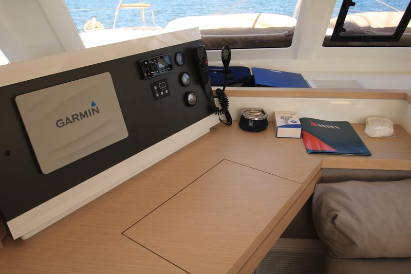 Book yachts online - catamaran - Fountaine Pajot Lucia 40 - Lipara (Ac+Gen+Wm) - rent