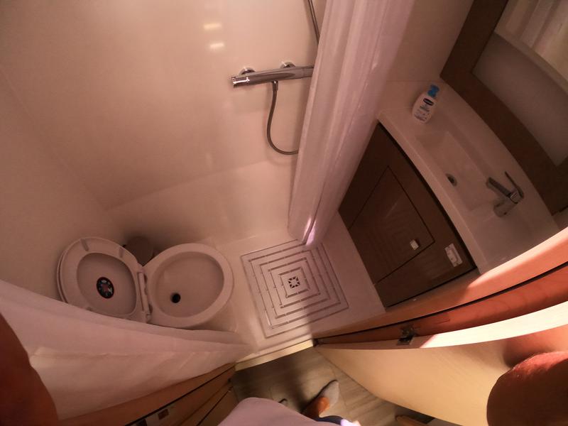 Book yachts online - catamaran - Fountaine Pajot Saona 47 - Saona (Ac in all cabins+Wm+Gen+Bbq) - rent