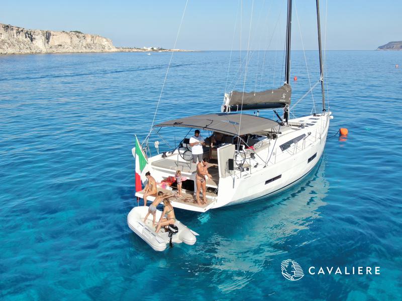 Book yachts online - sailboat - Dufour 56 Exclusive - Cavaliere CAST(Ac+Gen+Wm+Bbq) - rent