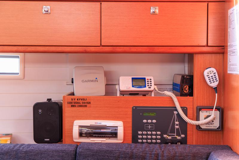 Book yachts online - sailboat - Bavaria 46 Cruiser - Kyveli - rent