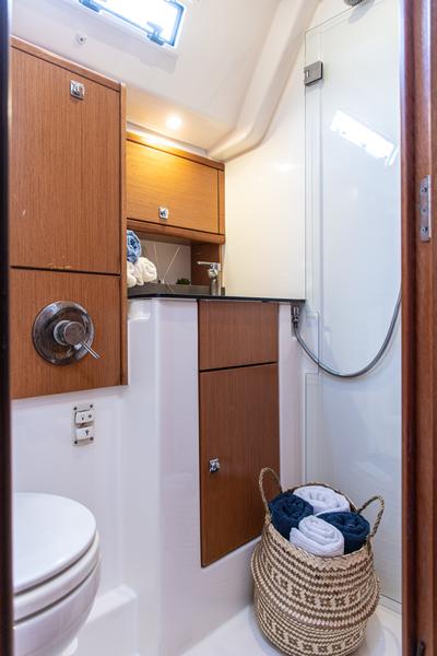 Book yachts online - sailboat - Bavaria 51 Cruiser - Philoctetes - rent