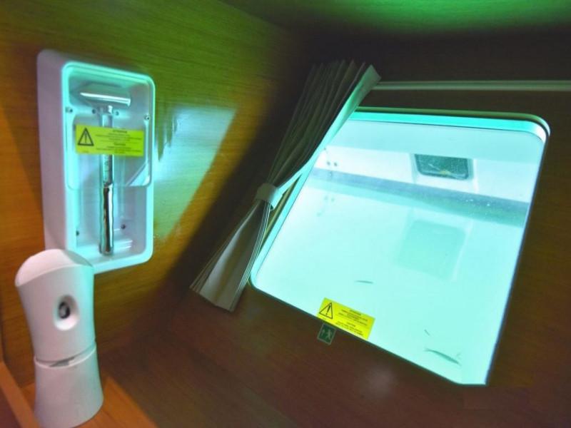 Book yachts online - catamaran - Lagoon 450  Flybridge - Omiros II - rent