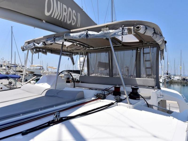 Book yachts online - catamaran - Lagoon 450  Flybridge - Omiros II - rent