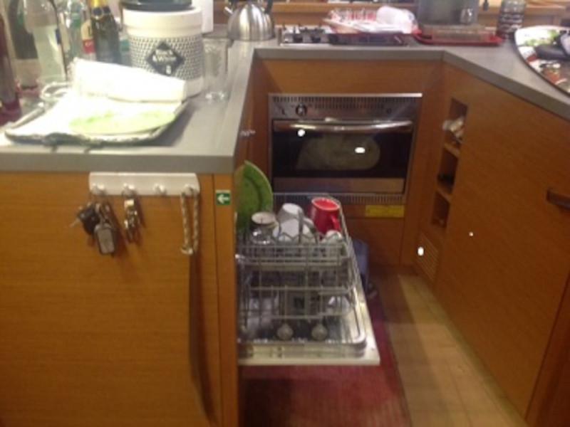 Book yachts online - catamaran - Lagoon 450  Flybridge - Omiros II - rent