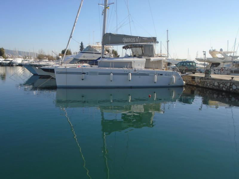 Book yachts online - catamaran - Lagoon 450  Flybridge - Omiros II - rent