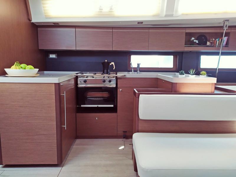 Book yachts online - sailboat - Oceanis 51.1 - Infinity - rent