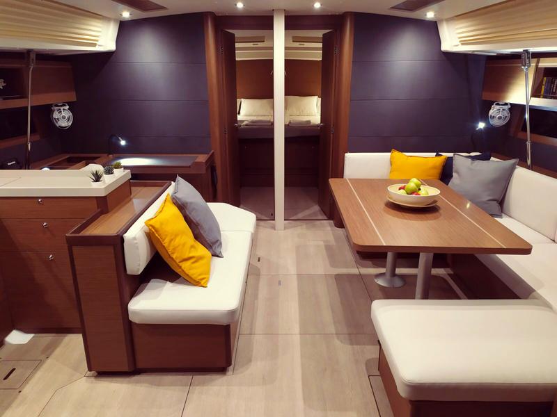 Book yachts online - sailboat - Oceanis 51.1 - Infinity - rent