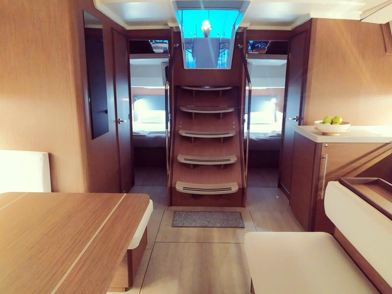 Book yachts online - sailboat - Oceanis 51.1 - Infinity - rent