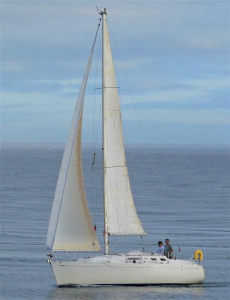 Book yachts online - sailboat - Dufour 32 - Esperanza - rent