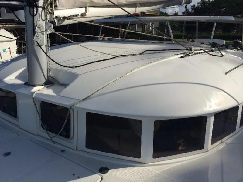 Book yachts online - catamaran - Lagoon 380 S2 - WHY KNOT (1 SUP free of charge) - rent