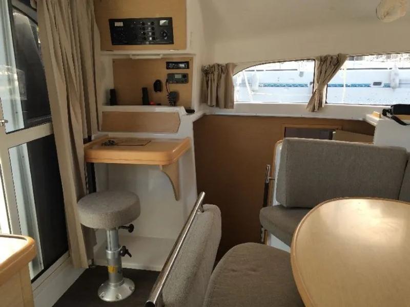 Book yachts online - catamaran - Lagoon 380 S2 - WHY KNOT (1 SUP free of charge) - rent