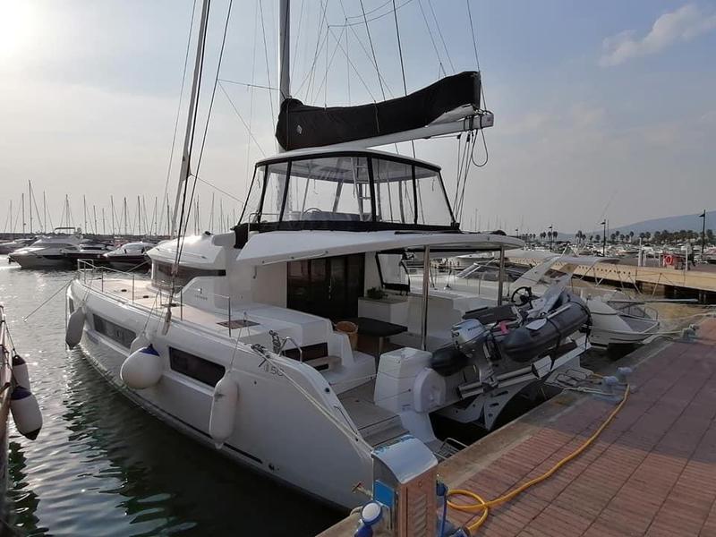 Book yachts online - catamaran - Lagoon 50 - Colibrì Platinum Service - rent