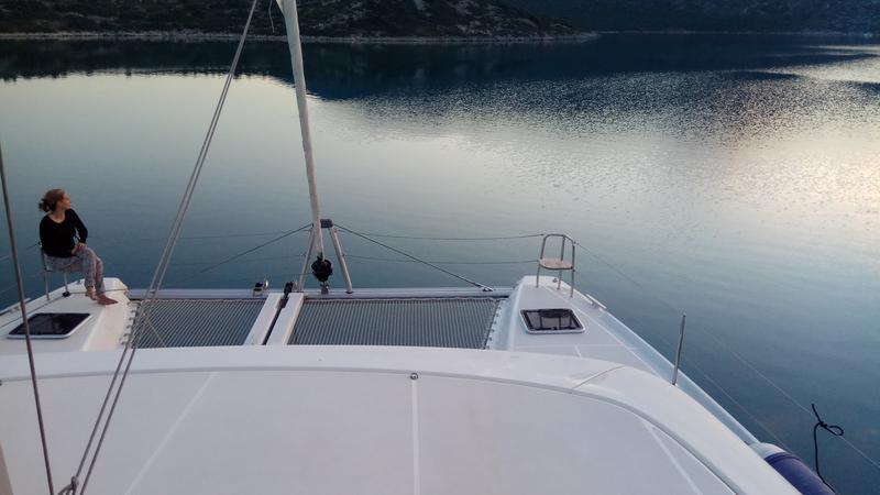 Book yachts online - catamaran - Lagoon 42 - Euphoria - rent