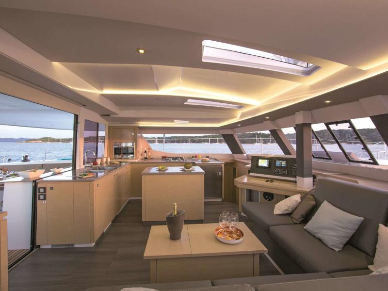 Book yachts online - catamaran - Saba 50 - Princess Aphrodite (crewed) - rent