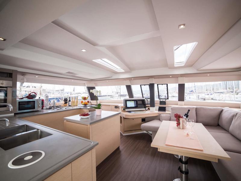 Book yachts online - catamaran - Saba 50 - Princess Aphrodite (crewed) - rent