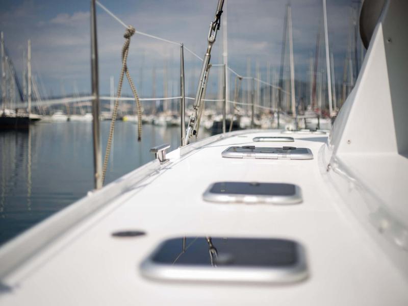 Book yachts online - catamaran - Saba 50 - Princess Aphrodite (crewed) - rent