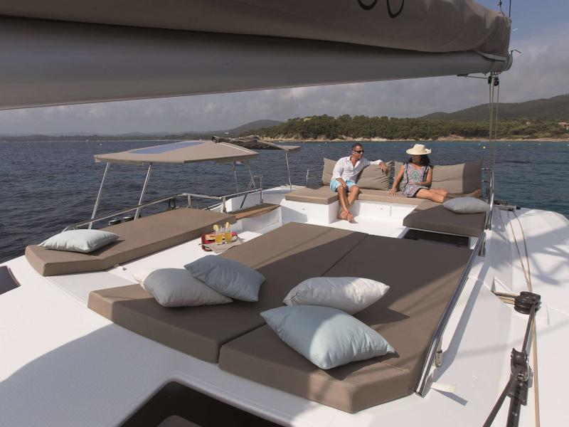 Book yachts online - catamaran - Saba 50 - Princess Aphrodite (crewed) - rent