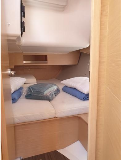 Book yachts online - sailboat - Dufour 390 Grand Large - Alati - rent