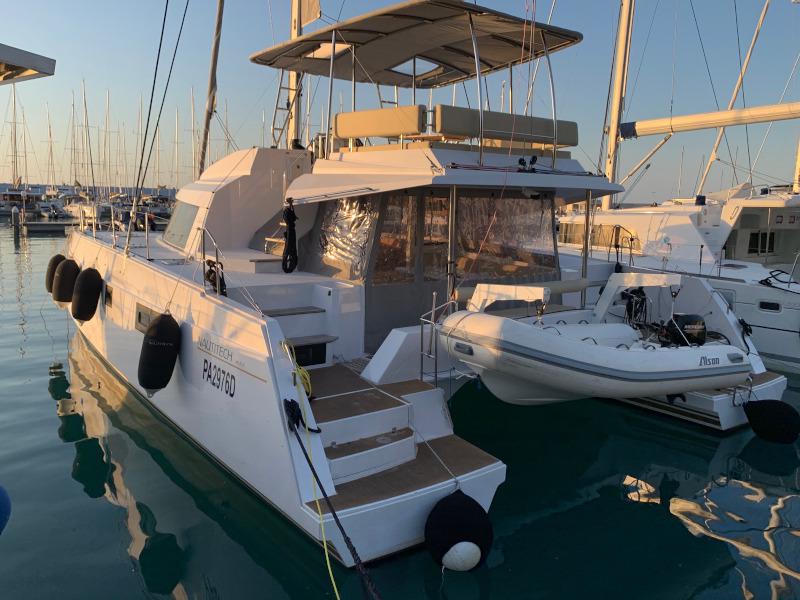 Book yachts online - catamaran - Nautitech 46 Fly - Elettra - rent