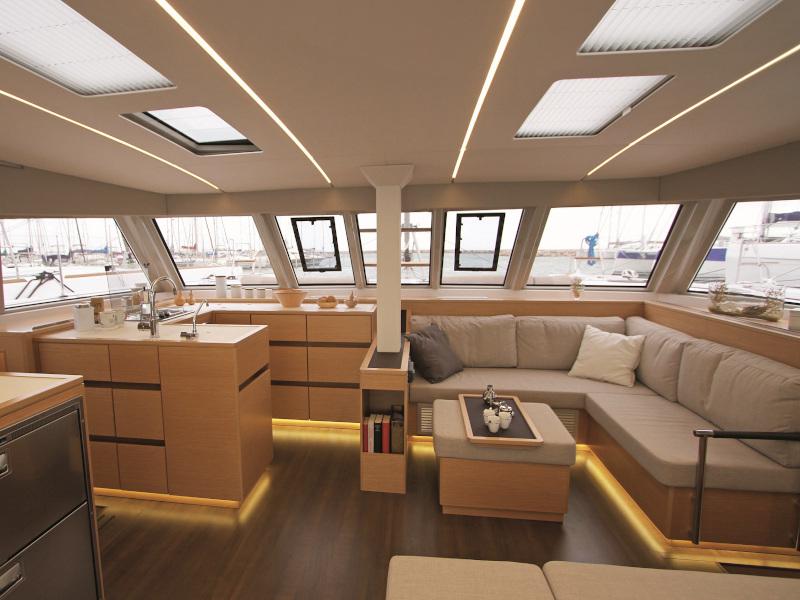 Book yachts online - catamaran - Nautitech 46 Fly - Elettra - rent