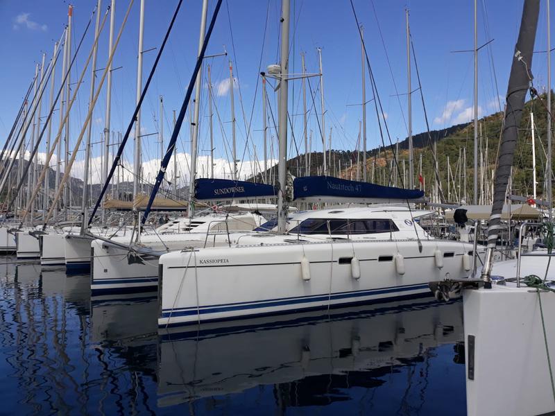 Book yachts online - catamaran - Nautitech 47 - Kassiopeia - rent