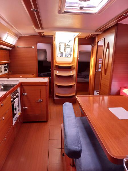 Book yachts online - sailboat - Dufour 450 GL - Surprise - rent