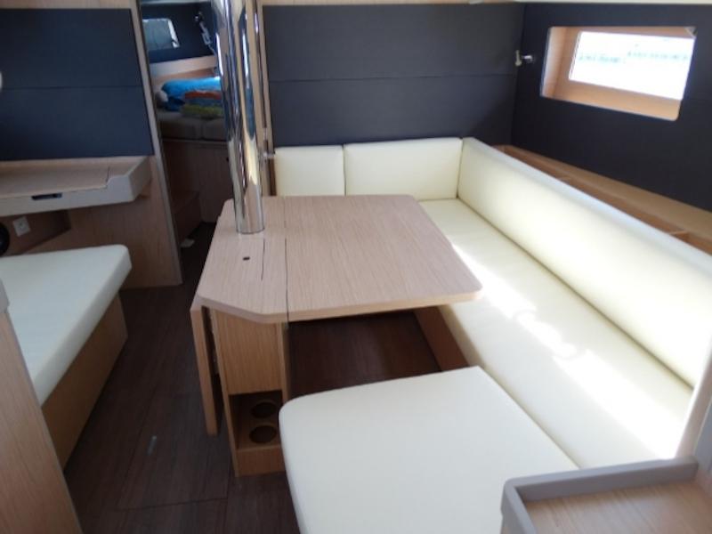 Book yachts online - sailboat - Oceanis 41.1 - KOS 41.4 - rent