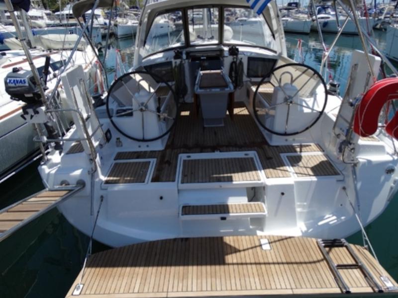 Book yachts online - sailboat - Oceanis 41.1 - KOS 41.4 - rent