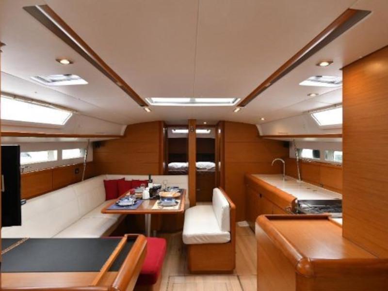 Book yachts online - sailboat - Sun Odyssey 519 - Eva - rent
