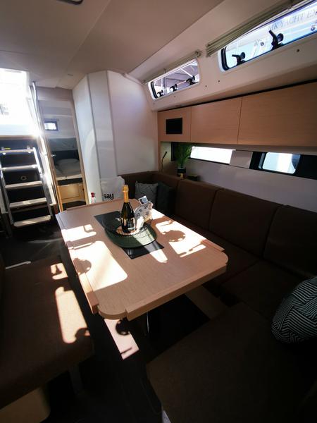 Book yachts online - sailboat - Hanse 460 - Janina - rent