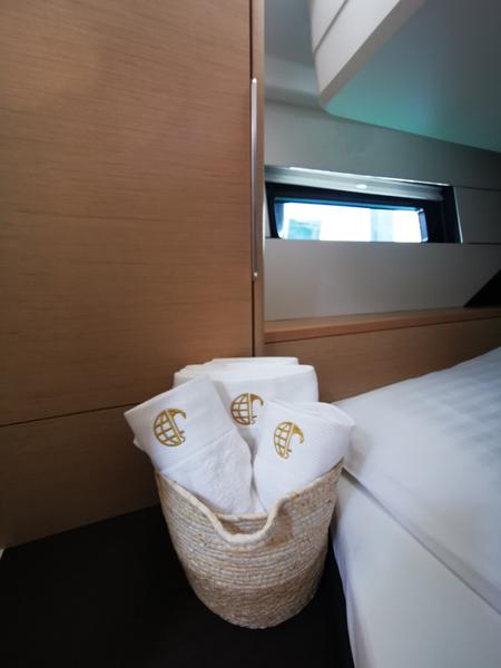 Book yachts online - sailboat - Hanse 460 - Janina - rent