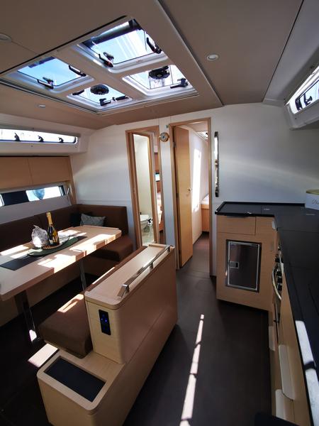 Book yachts online - sailboat - Hanse 460 - Janina - rent