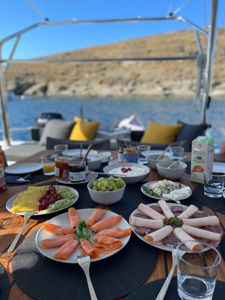 Book yachts online - catamaran - Lagoon 50 - OZELO - rent