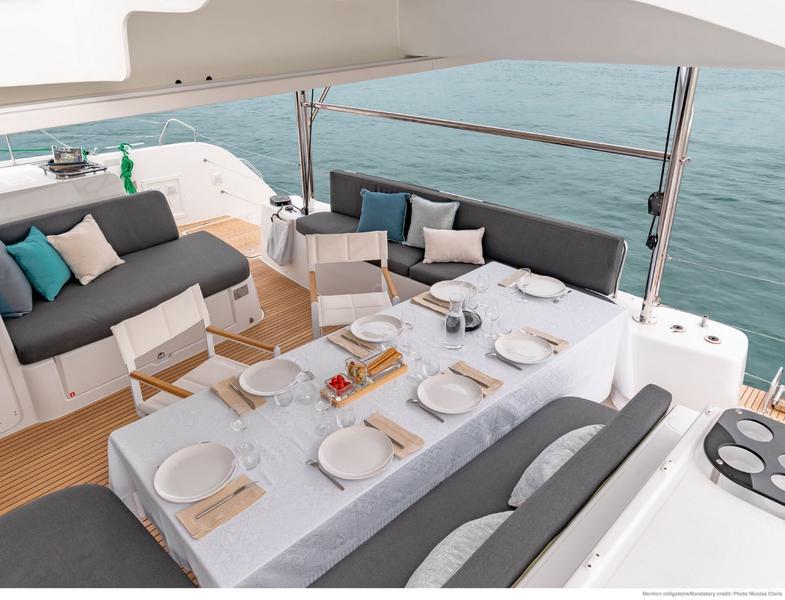 Book yachts online - catamaran - Lagoon 46 - ARCA - rent