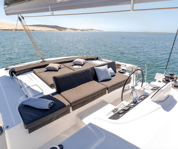 Book yachts online - catamaran - Lagoon 46 - ARCA - rent