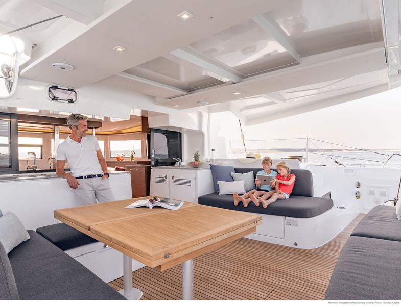 Book yachts online - catamaran - Lagoon 46 - COOLWAY  - rent