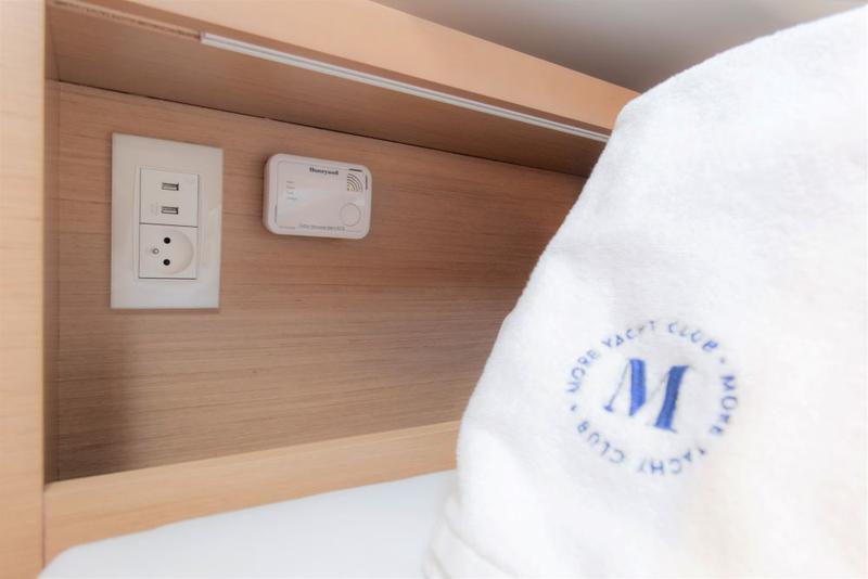 Book yachts online - catamaran - Excess 15 - Excess 15 - rent